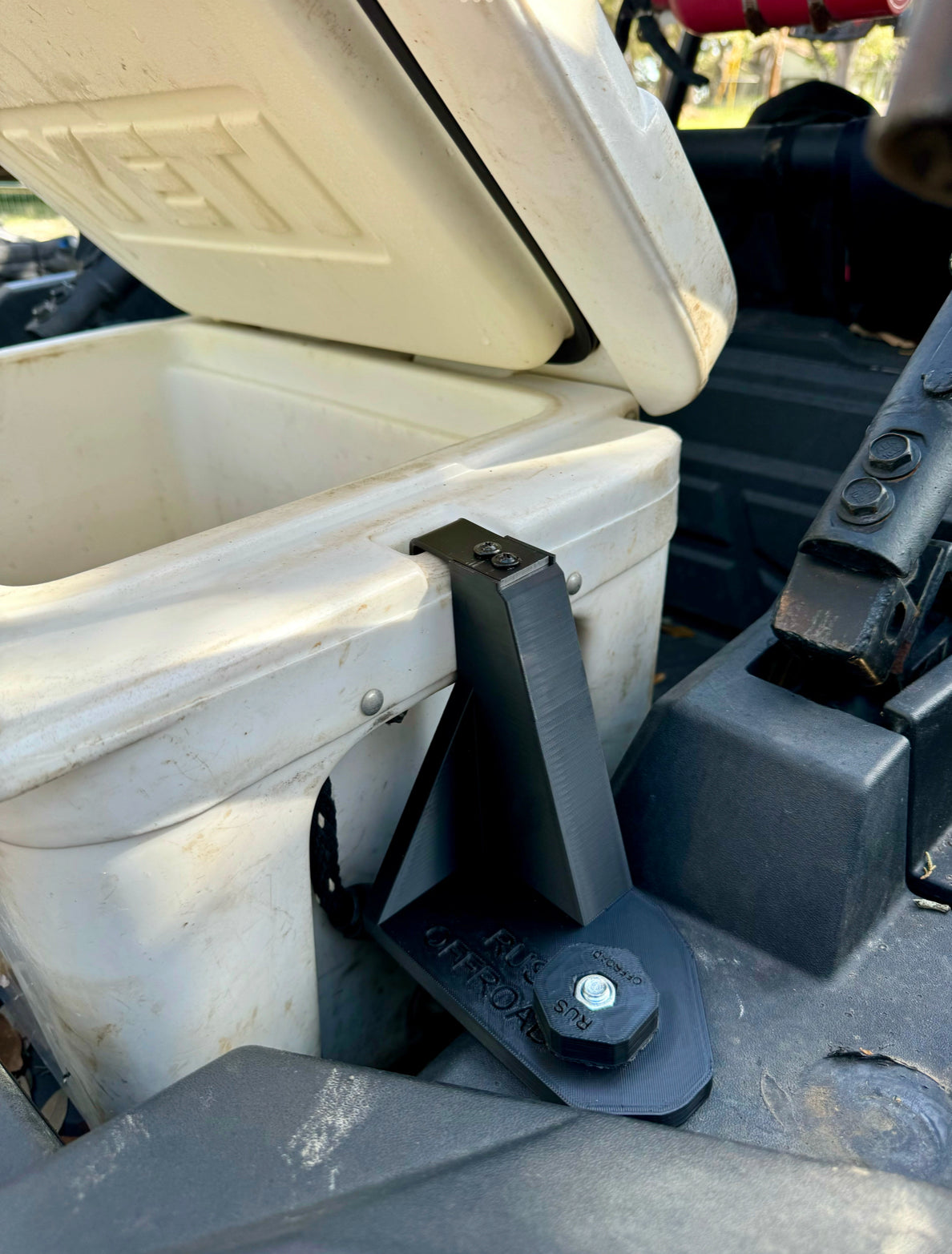 Yeti 35 Cooler Mounts – Off-Road Shenanigans - Main Image